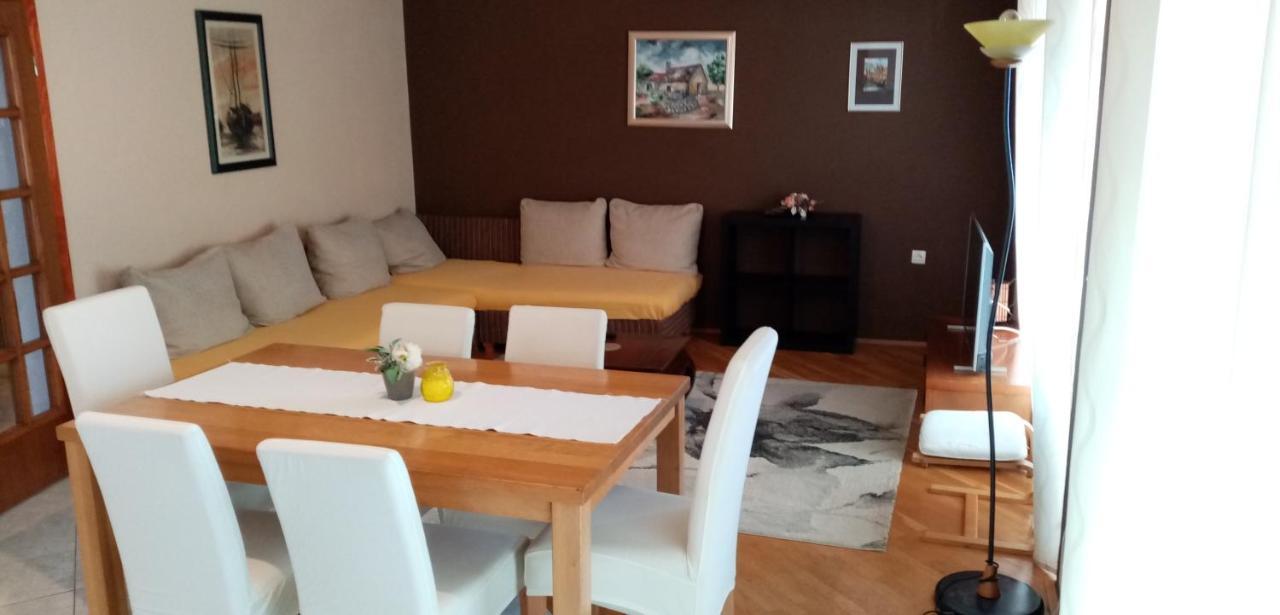 Summerhouse Duce Omis מראה חיצוני תמונה